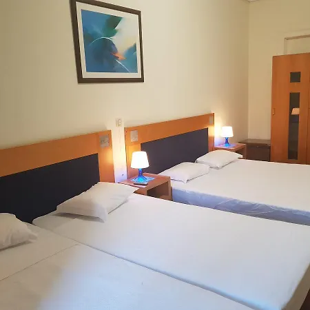 Midis - Local Accommodation Lisbon