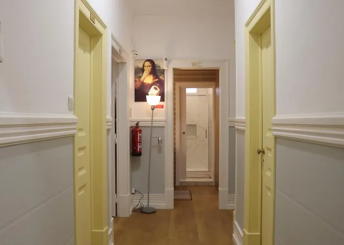 Midis - Local Pensión 2*