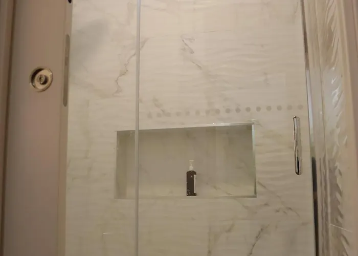 Pensión Midis - Local Lisboa