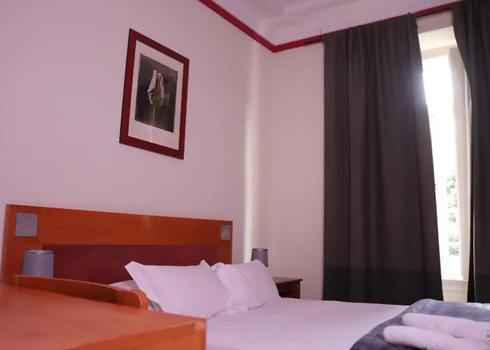 Midis - Local 2* Lisboa