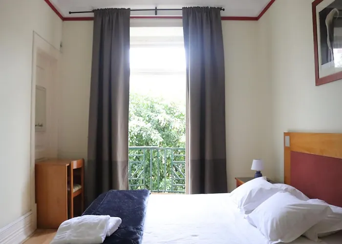 Midis - Local Pensión 2*