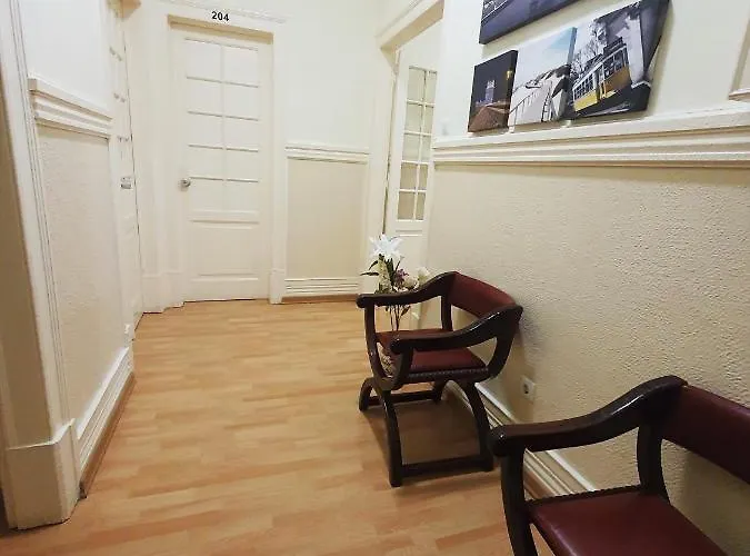 Pensión Midis - Local Lisboa